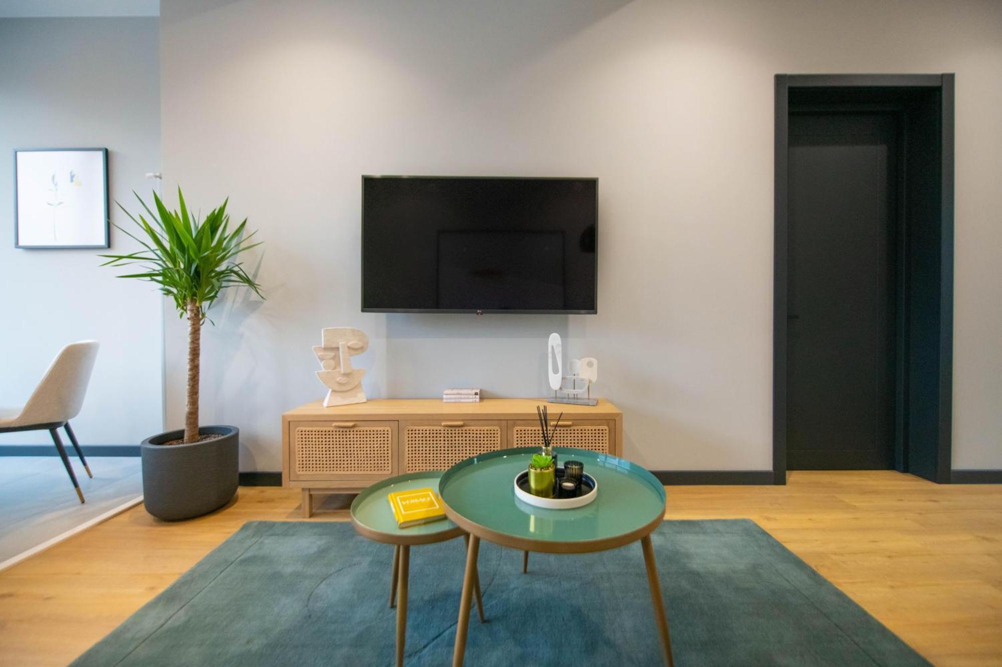 Qstay Gratus Tbilisi Ngoại thất bức ảnh